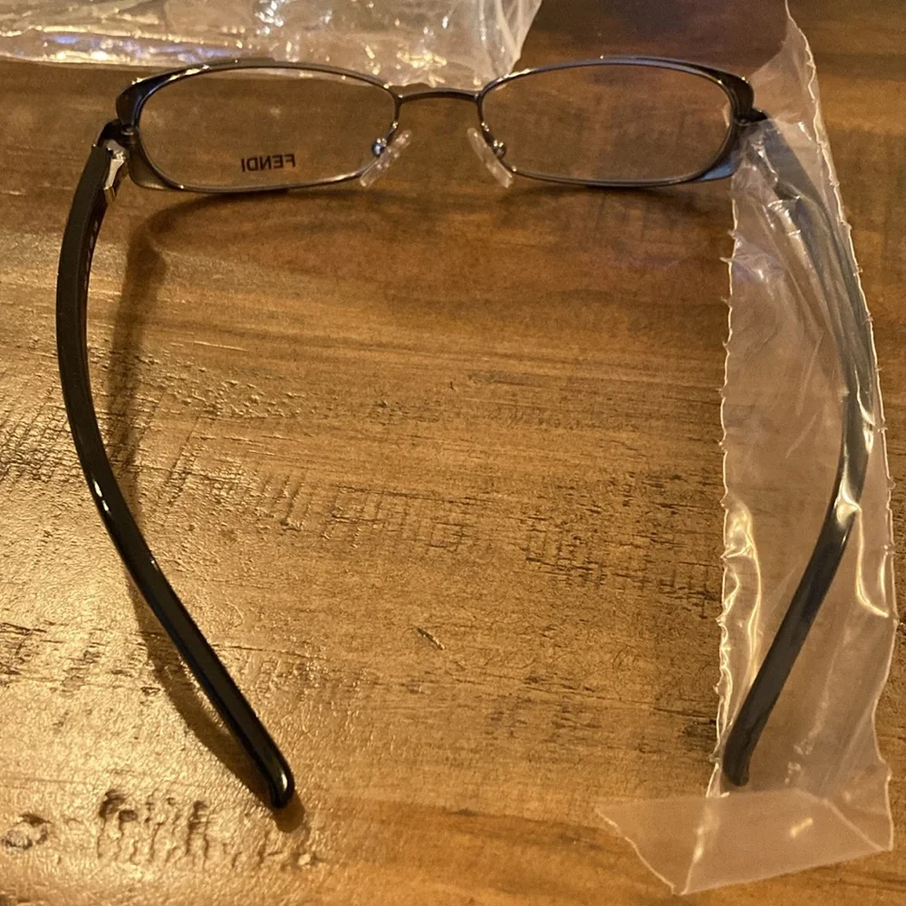 Fendi Eyeglasses Frame with Certificate of Authenticity F943 Unisex